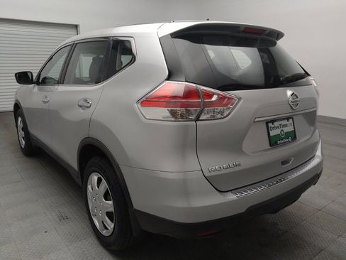Used 2015 Nissan Rogue S FWD image 5
