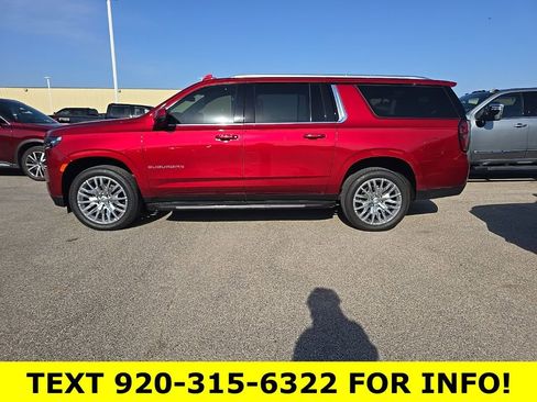 Used 2024 Chevrolet Suburban LT w/ Luxury Package image 3