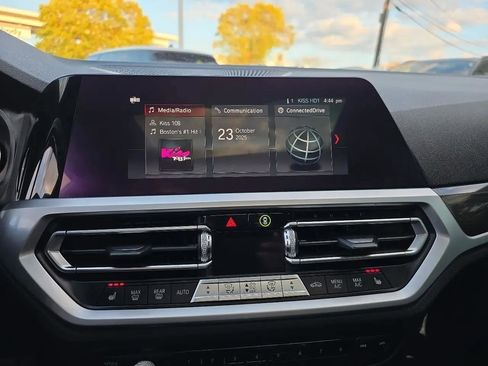 Used 2019 BMW 330i xDrive Sedan w/ Driving Assistance Package image 47