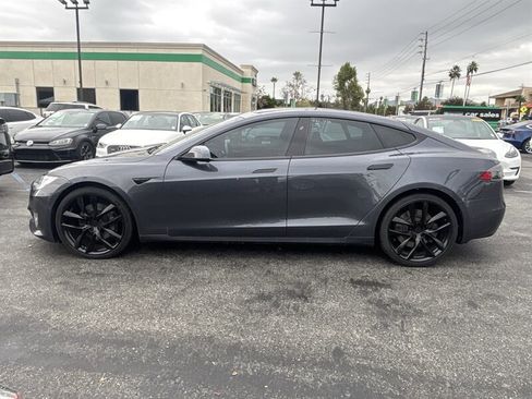 Used 2018 Tesla Model S 75D image 3