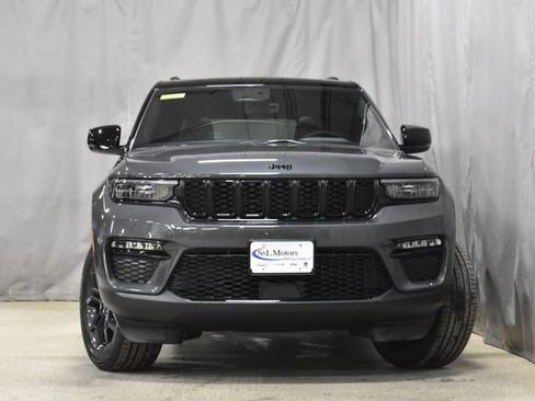 New 2025 Jeep Grand Cherokee Limited w/ Trailer Tow Package image 5