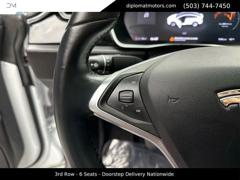 Used 2016 Tesla Model X 75D image 33