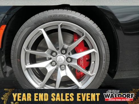 New 2024 Dodge Charger Scat Pack w/ Plus Group image 7