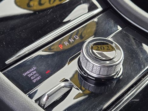 Used 2023 Jeep Grand Cherokee Limited image 20