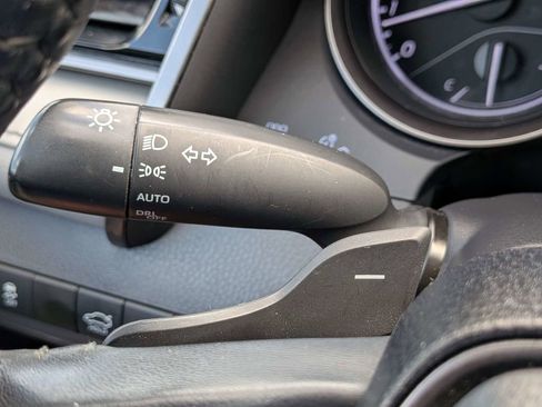 Used 2023 Toyota Camry SE FWD image 29