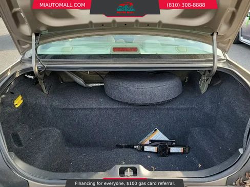 Used 2006 Mercury Grand Marquis GS image 9