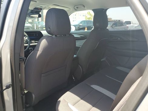 New 2026 Chevrolet TrailBlazer LT w/ Convenience Package FWD image 16