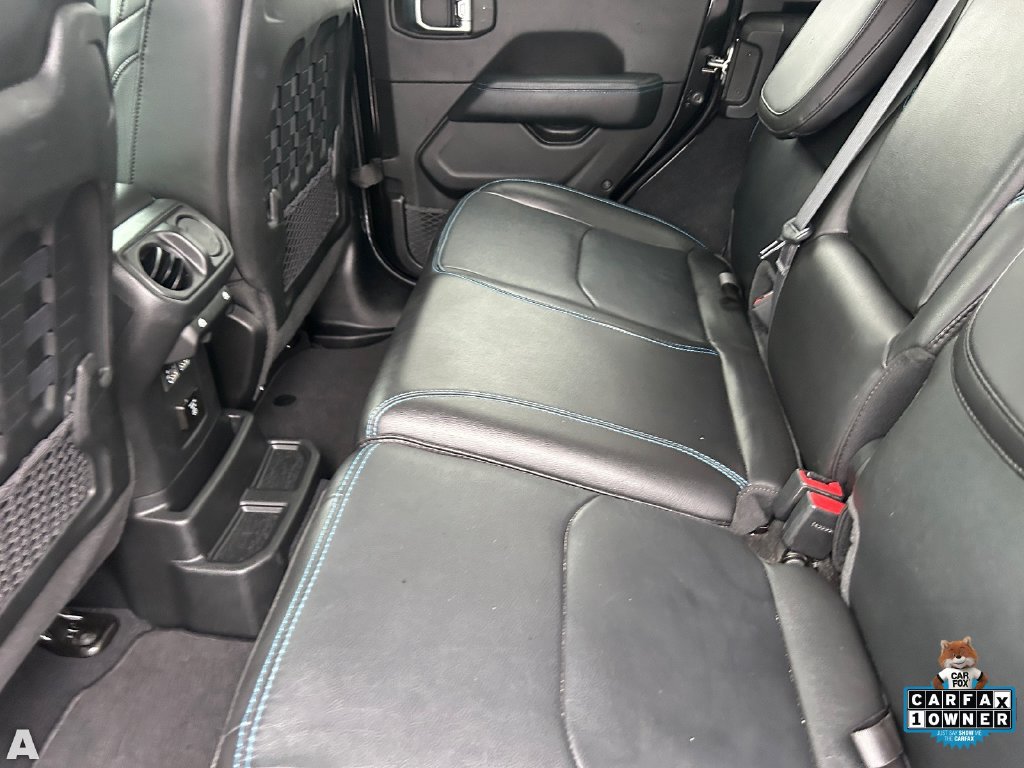 Certified 2023 Jeep Wrangler Unlimited Rubicon 4xe w/ Cold Weather Group AWD/4WD image 17