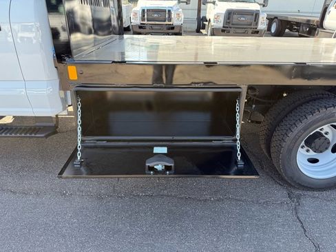 New 2026 Ford F550 4x4 Regular Cab Super Duty image 8