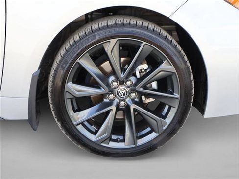 Used 2025 Toyota Corolla XSE FWD image 28