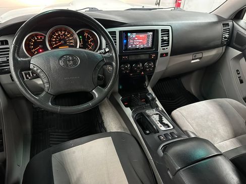 Used 2008 Toyota 4Runner Sport AWD/4WD image 12