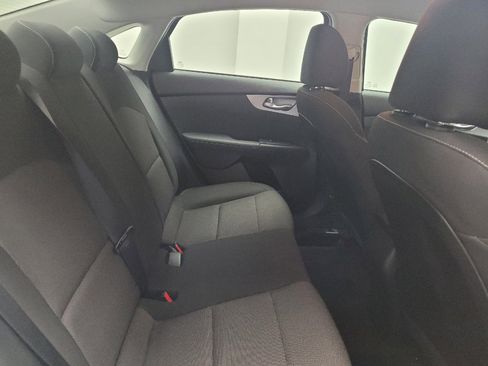 Used 2023 Kia Forte LXS FWD image 19