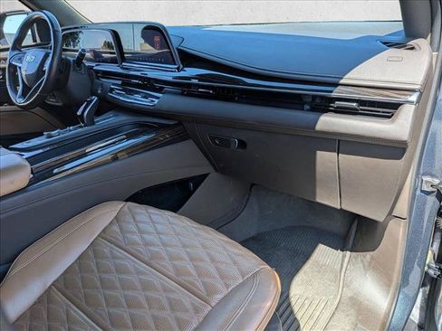 Used 2021 Cadillac Escalade ESV Sport w/ Driver Assist Tech Package AWD/4WD image 23