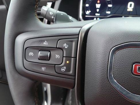 Certified 2023 GMC Sierra 1500 AT4 w/ AT4 Premium Package image 13