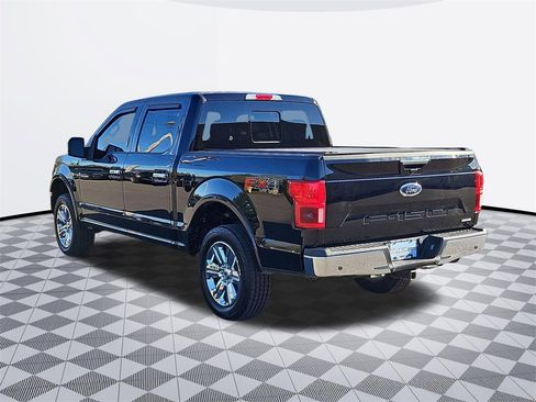 Used 2018 Ford F150 Lariat w/ Equipment Group 502A Luxury image 4