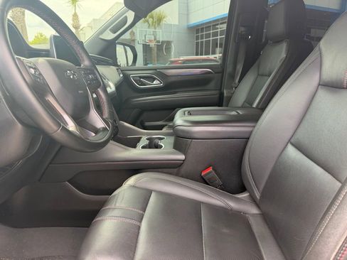 Used 2023 Chevrolet Suburban RST w/ Max Trailering Package RWD image 8