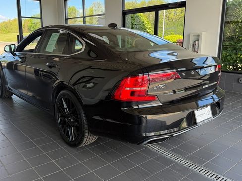 Used 2017 Volvo S90 T6 Momentum w/ Vision Package AWD/4WD image 6
