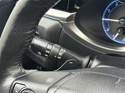 Used 2014 Toyota Corolla S image 18