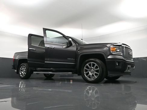 Used 2015 GMC Sierra 1500 Denali AWD/4WD image 36