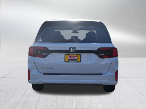 New 2026 Honda Odyssey EX-L image 6