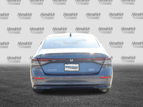 Used 2024 Honda Accord Touring image 8