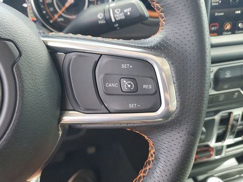 Used 2023 Jeep Gladiator Mojave w/ Trailer Tow Package image 35