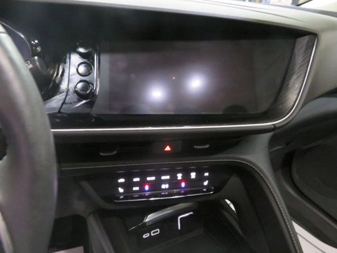 Used 2023 Buick Envision Essence image 14