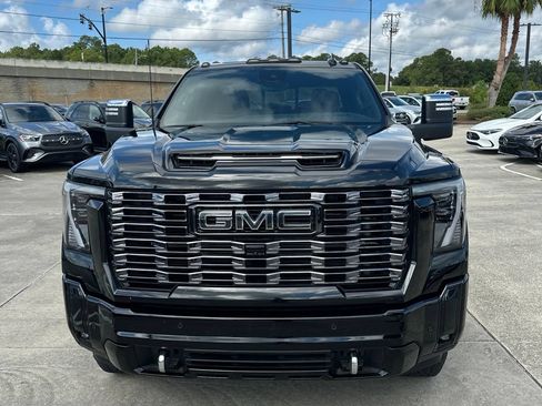 Used 2025 GMC Sierra 2500 Denali Ultimate AWD/4WD image 16