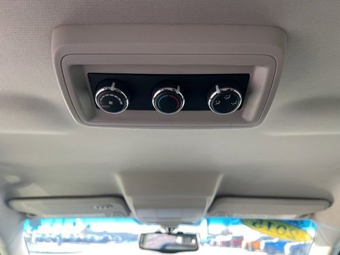 Used 2015 Dodge Journey R/T w/ Flexible Seating Group image 18