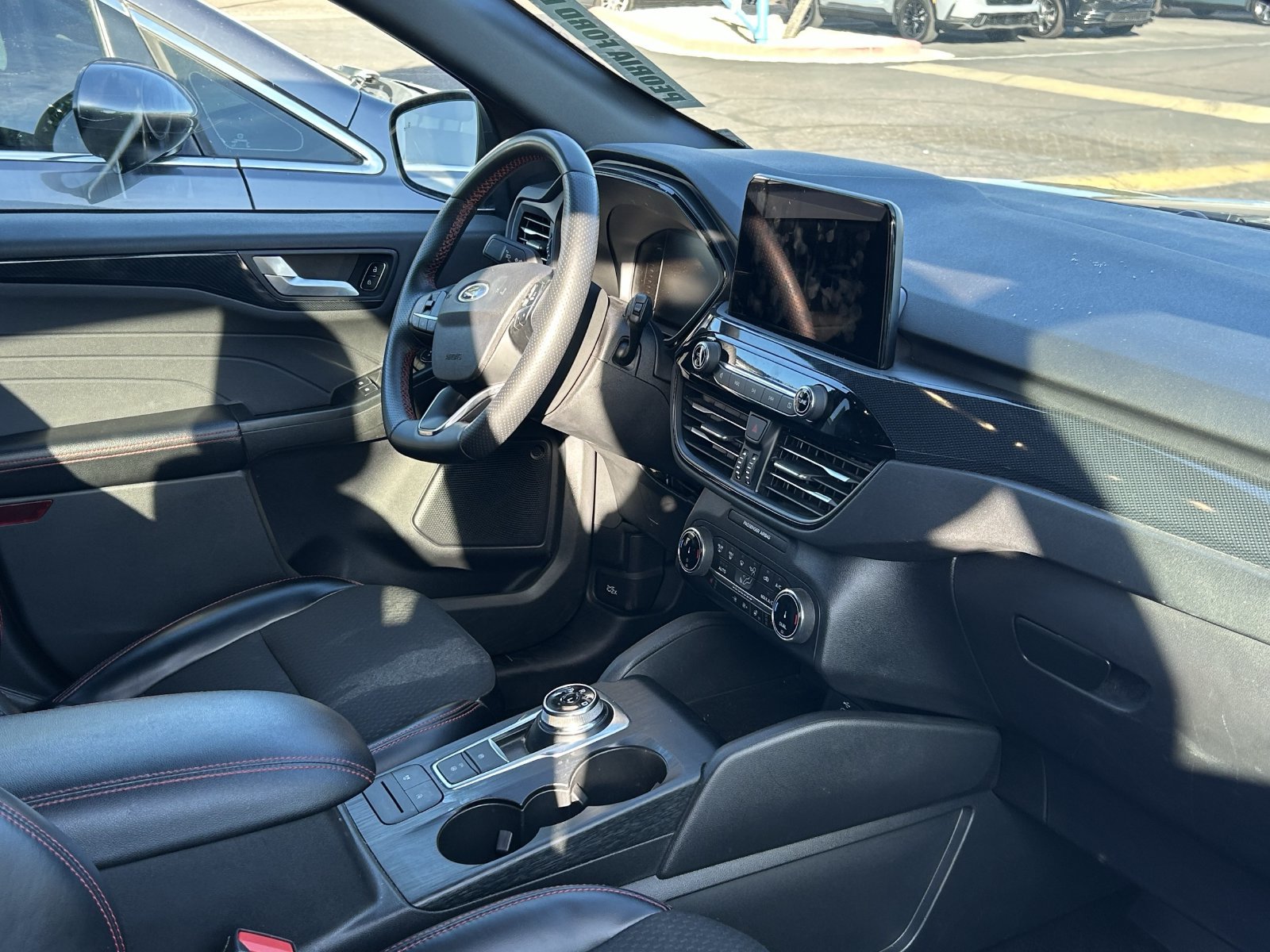 Used 2024 Ford Escape ST-Line AWD/4WD image 10