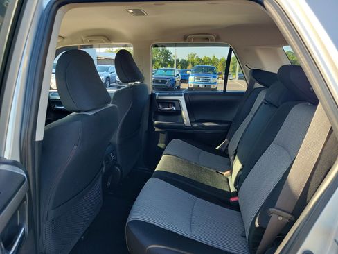 Used 2024 Toyota 4Runner SR5 RWD image 27