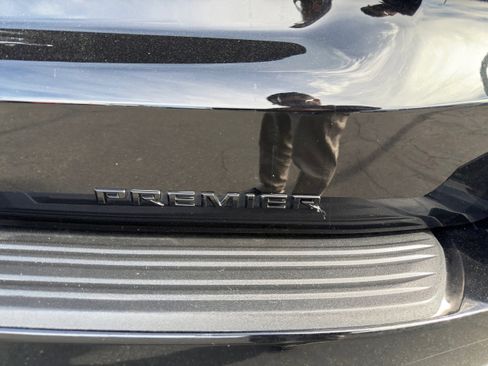 Used 2023 Chevrolet Tahoe Premier image 49