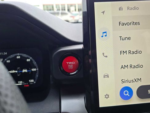 Certified 2025 Toyota Tacoma TRD Off-Road w/ TRD Off Road Premium Package image 30