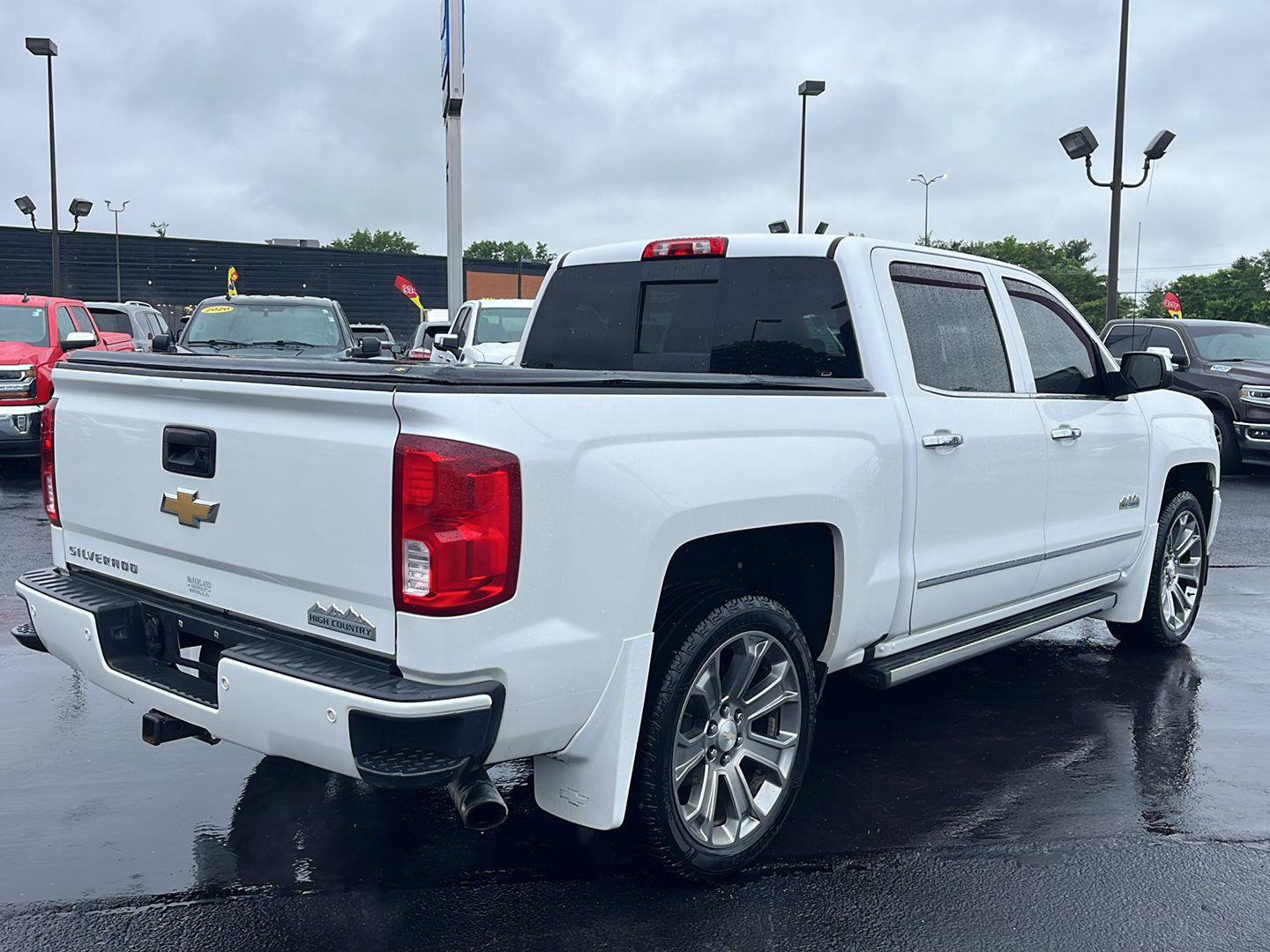 Used 2018 Chevrolet Silverado 1500 High Country AWD/4WD image 6