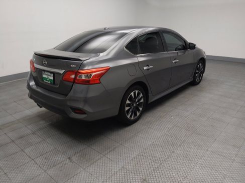 Used 2019 Nissan Sentra SR FWD image 10