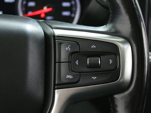 Used 2019 Chevrolet Silverado 1500 LTZ w/ LTZ Plus Package AWD/4WD image 17