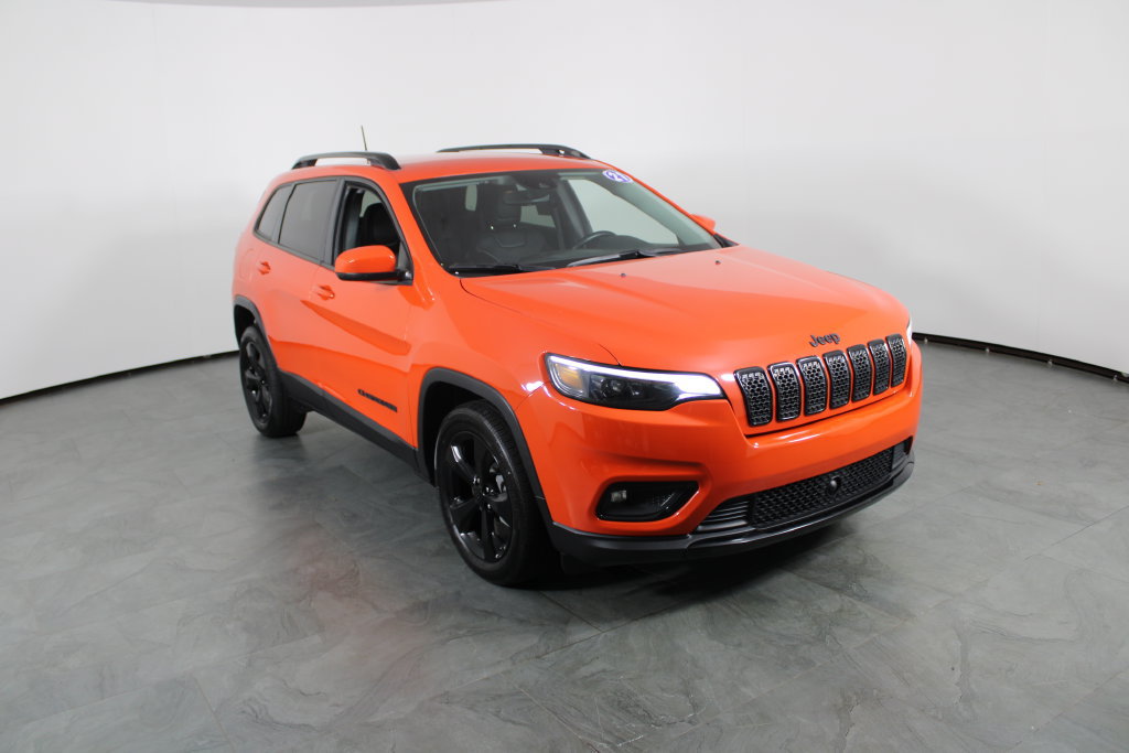 Used 2021 Jeep Cherokee Latitude Plus FWD image 12