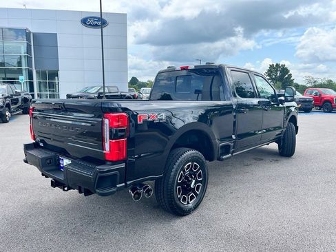 New 2026 Ford F250 Platinum w/ FX4 Off-Road Package AWD/4WD image 5