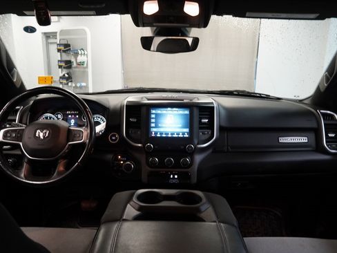 Used 2021 RAM 1500 Big Horn image 8