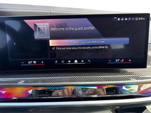 New 2025 BMW i7 xDrive60 image 21