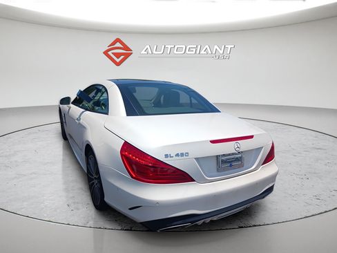 Used 2018 Mercedes-Benz SL 450 image 4