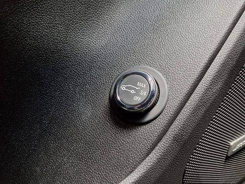 Used 2023 Chevrolet Blazer RS w/ Enhanced Convenience Package image 25