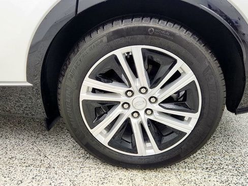 Used 2024 Cadillac Lyriq Tech w/ Driver Assist Package image 9