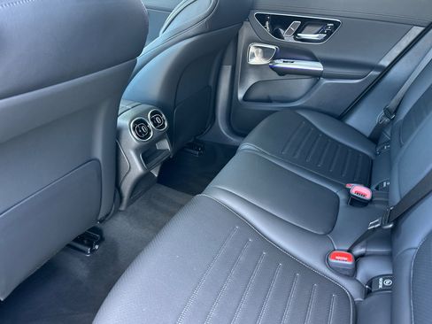 New 2026 Mercedes-Benz GLC 300 4MATIC image 12