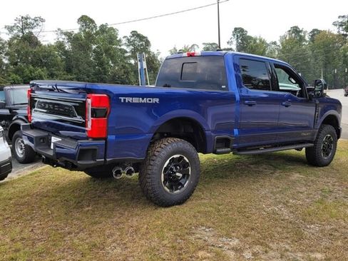 New 2026 Ford F250 Platinum w/ Tremor Off-Road Package image 10