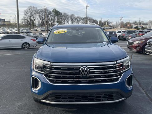 Certified 2025 Volkswagen Atlas SEL image 2