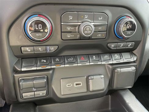 Used 2020 Chevrolet Silverado 1500 LTZ image 19