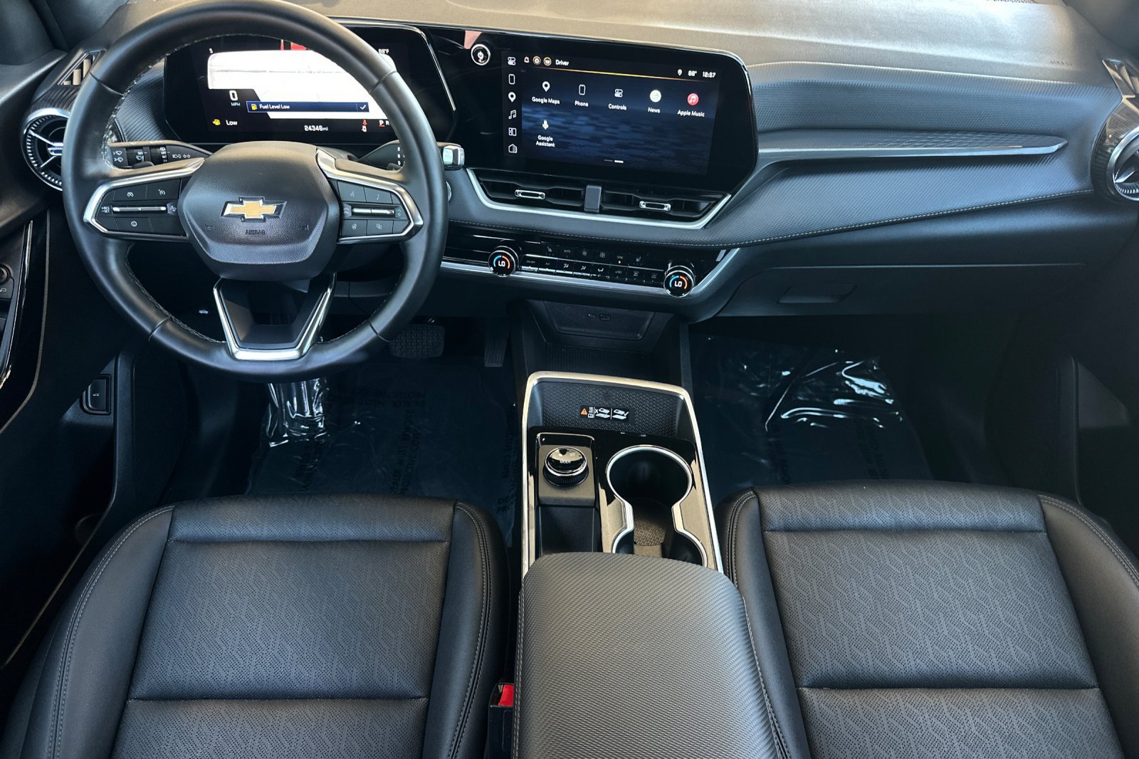 Used 2026 Chevrolet Equinox LT w/ Convenience Package II FWD image 16
