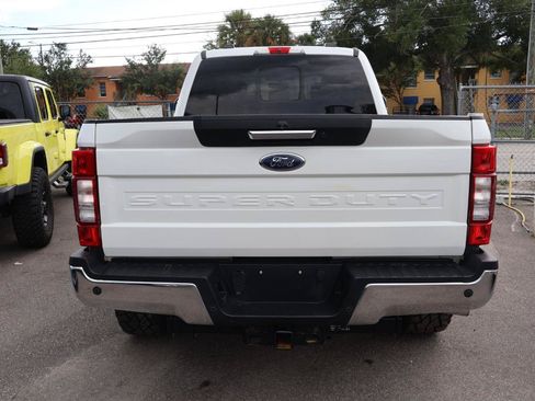 Used 2022 Ford F250 Lariat w/ Lariat Value Package AWD/4WD image 6