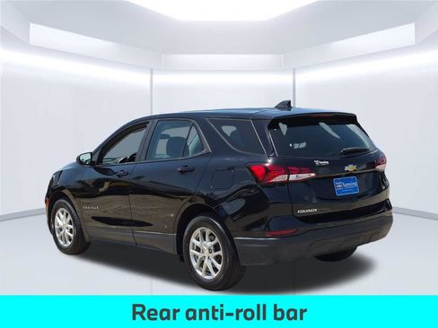 Used 2023 Chevrolet Equinox LS FWD image 4